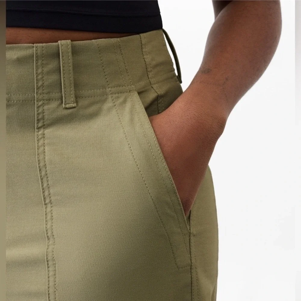 Athleta Skyline High Rise Barrel Leg Pant 12 Olive Branch Green - Picture 3 of 13